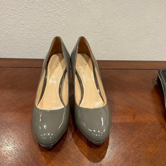 Cole Haan Nike Air taupe/grey pumps - Picture 2 of 7